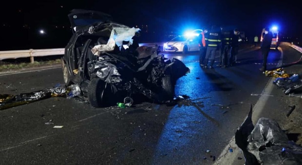 Terribile schianto in auto: morto il carabiniere Vincenzo Testa