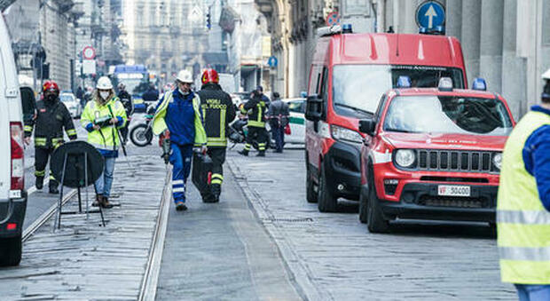 Nella notte, a Torino, c'è stata una grande fuga di gas: al momento sono stati evacuati 5 palazzi e messi gli inquilini in sicurezza