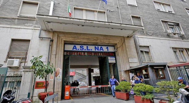 Napoli, i controlli dell'Asl: multe per oltre 15mila euro
