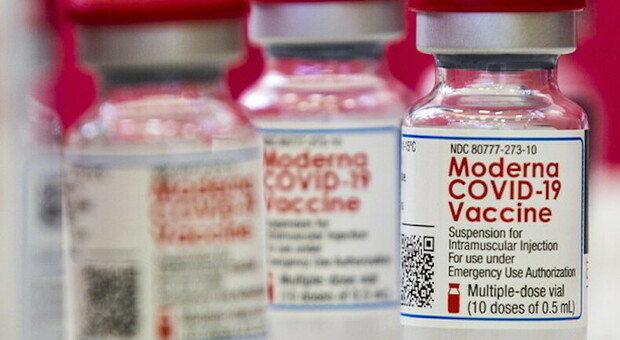 La Svizzera distruggerà oltre 10 milioni di dosi di vaccino Moderna