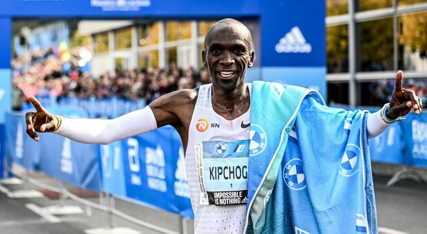 Fenomeno Kipchoge, è ancora record del mondo alla maratona di Berlino
