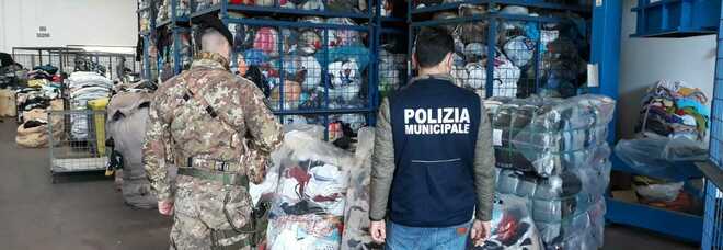 Napoli: sequestrati 50 metri cubi di rifiuti speciali in un capannone
