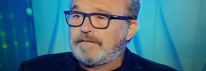 Claudio Amendola scoppia in lacrime a Verissimo: «Mia moglie Francesca ha una malattia, un dolore fisico enorme»