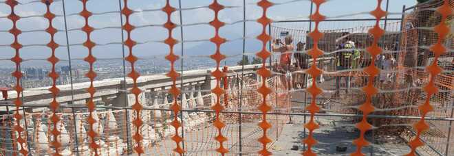 Napoli, belvedere di San Martino ancora chiuso: a un anno dal crollo il cantiere è fermo