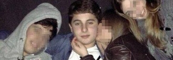 Emanuele ucciso a coltellate a 14 anni, via domani al processo d'appello