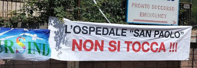 Ospedale San Paolo di Napoli, protesta dei lavoratori: «Soluzioni definitive per la carenza di organico»