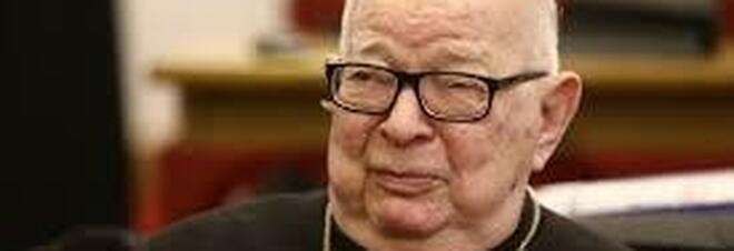 Polonia, Francesco punisce il cardinale Gulbinovicz insabbiatore e gay, mentre Dziwisz difende Wojtyla
