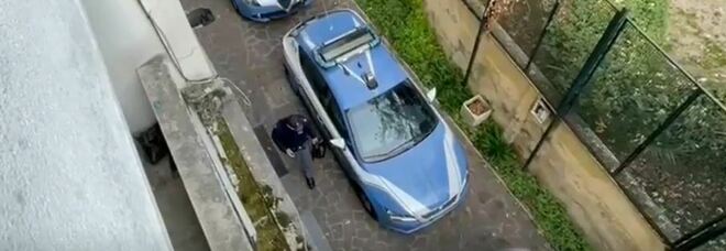 Poliziotto suicida in auto, si è sparato un colpo con la pistola d'ordinanza: secondo caso in pochi giorni nelle Marche