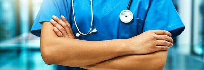 La speciale cura del ginecologo: sesso contro papilloma e tumori, medico sotto inchiesta