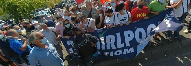 Whirlpool Napoli, il 15 ottobre scattano i licenziamenti