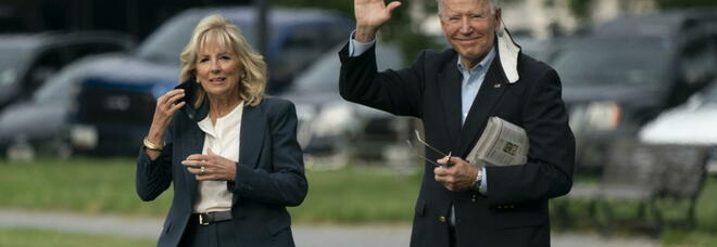 La moglie di Biden sarà a Gricignano: Jill visiterà le scuole della Us Navy