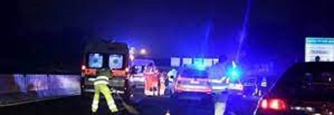 Incidente sul casello A3, auto in fiamme: muore 28enne di Torre Annunziata