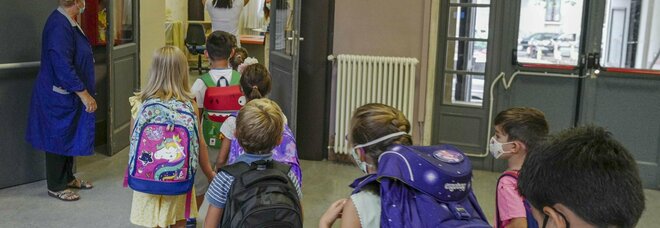 Covid, 7 alunni contagiati a Milano: in quarantena 5 classi