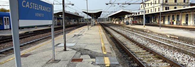Stazione di Castelfranco, malore improvviso: morto Marcello Mormile, 33 anni