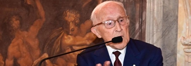 Sergio Lepri è morto a 102 anni: aveva guidato l'Ansa dal 1961 al 1990, partigiano e fondatore di giornali