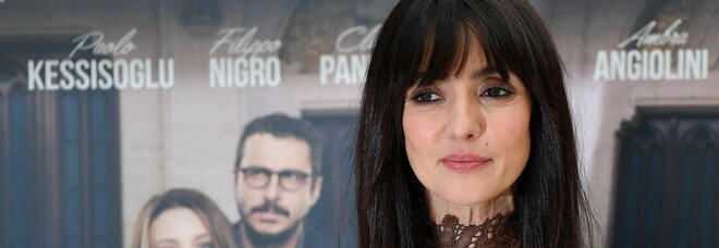 Scontro Angiolini-Striscia la notizia, l'attrice alla conferenza stampa del nuovo film: «A volte è meglio il silenzio»