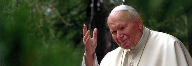 Francesco all'udienza commemora Wojtyla, 41 anni fa veniva eletto Papa