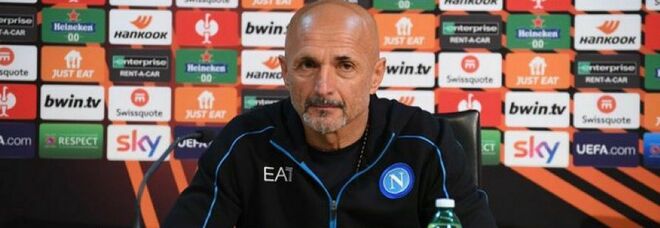 Napoli-Leicester, Spalletti: «La maglia comincia a pesare»