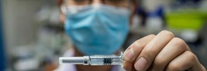 Covid, la Ue: «Vaccino già a novembre» Ma solo per le categorie a rischio