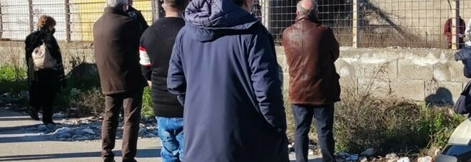 A Caivano 60enne trovato morto nel suo terreno: carabinieri sul posto