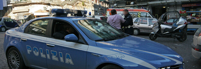 Controlli antidroga a Napoli: due denunce per spaccio e porto abusivo d'armi a Porta Capuana