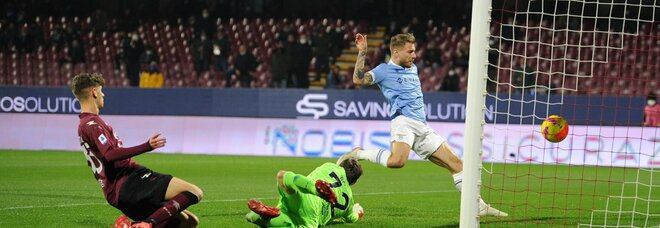 Salernitana-Lazio 0-3 senza storia: doppio Immobile, poi sigillo Lazzari