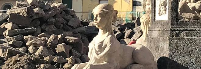 Lavori a piazza Mercato, scoppia il caso dei basoli: «No pietra etnea»