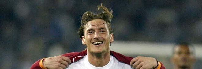 Il compleanno di Francesco Totti: 45 anni e un derby amaro