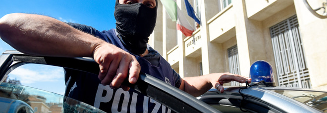 Blitz antimafia a Latina, 33 arresti nell'operazione Scarface