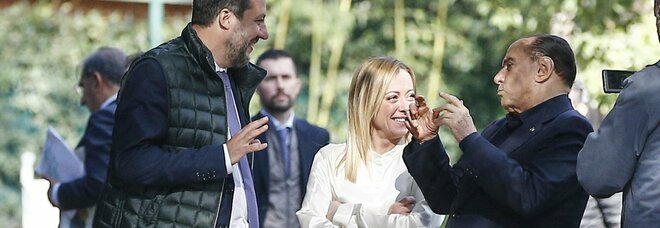Salvini: «Berlusconi al Quirinale? Ok del centrodestra se decide di candidarsi»