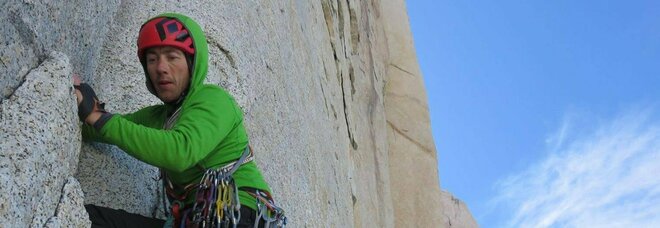 Corrado Pesce, morto l'alpinista italiano travolto da una valanga in Patagonia: individuato il corpo