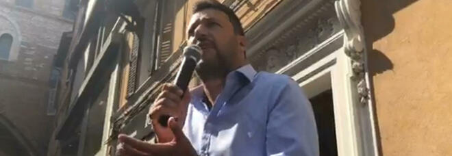 Coronavirus, Salvini su verbali Cts: «Conte ha squestrato mezza Italia»