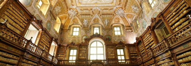 Napoli, dissequestrata la Biblioteca dei Girolamini: dieci anni fa i sigilli dopo il saccheggio di libri