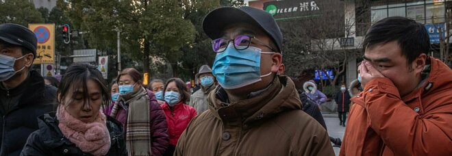 «Il virus a Wuhan già a settembre 2019, 40 pazienti erano infetti». La rivelazione nelle cartelle cliniche segrete