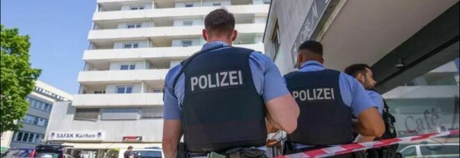 Orrore in Germania, trovati in un grattacielo i corpi di due bambini di 7 e 11 anni: si indaga per omicidio