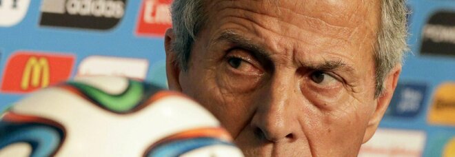 Tabarez esonerato, non è più ct dell'Uruguay: paga 4 sconfitte di fila
