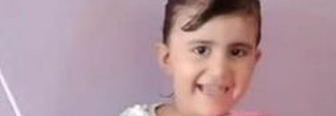 Bambina di 5 anni violentata e uccisa, il corpo bruciato in una discarica: arrestato il vicino di casa