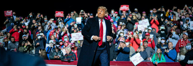 Usa 2020, Trump tiene nuovo comizio in Pennsylvania: altro giro, altro bagno di folla