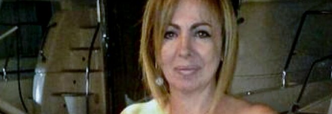AstraZeneca, gravissima donna di 54 anni vaccinata a Napoli: la dose da un lotto sequestrato