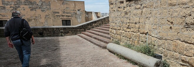 Castel dell'Ovo, il ministro Franceschini: «Previsto progetto di restauro da 8 milioni»