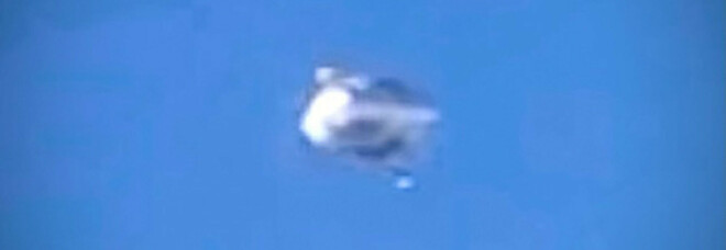 Ufo, nuovo video autenticato dal Pentagono: oggetti volanti al largo della California