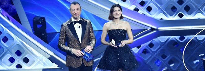 Sanremo 2022, Maria Chiara Giannetta da Blanca all'Ariston: ecco chi è la co-conduttrice della quarta serata