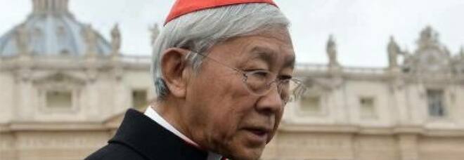 Il cardinale che difende la democrazia a Hong Kong sotto schiaffo dalla stampa locale, il Vaticano tace