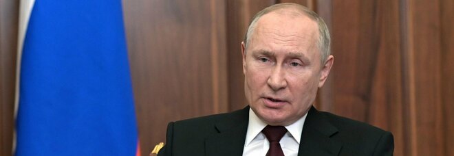 Putin, ipotesi effetti collaterali del Long Covid. L'Intelligence Usa: «Ha perso il contatto con la realtà»