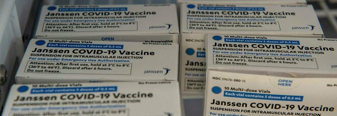 Vaccini Lazio, è caccia a Johnson&Johnson: farmacie-Asl, è lite sulle fiale