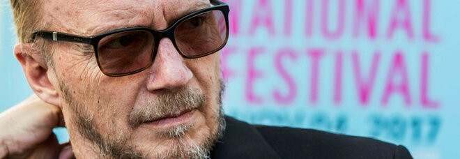 Paul Haggis, il regista premio Oscar fermato a Ostuni: è accusato di violenza sessuale su una donna durante festival del cinema