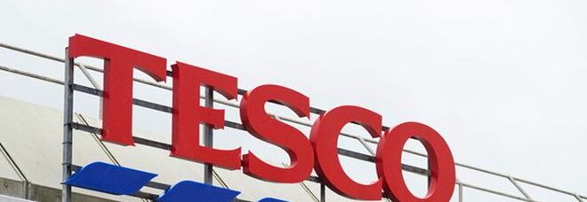 UK, i maggiori supermercati restituiscono aiuti economici per la pandemia
