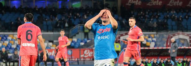 Napoli-Atalanta 2-3, Mertens illude: ko e azzurri dal primo al terzo posto