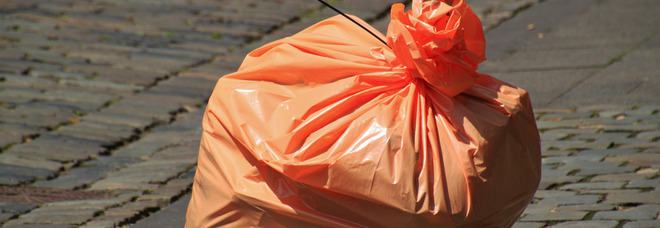 Napoli, la raccolta rifiuti porta a porta arriva nella VI municipalità Barra-Ponticelli-San Giovanni