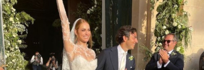 Miriam Leone, matrimonio oggi a Scicli: il primo scatto e la dedica al fidanzato su Instagram